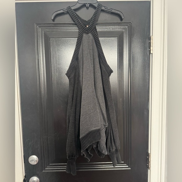 Free People • Half Moon Bay Cold Shoulder Pullover - Picture 3 of 5